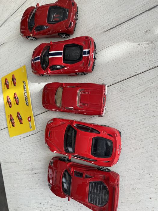 Метални колички и мотори