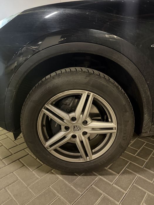 Джанти с гуми Porsche Cayenne 255/55/19