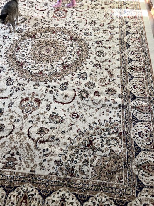 Продаю шерстяной ковёр 3*4