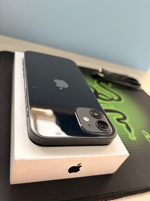 iPhone 12 100% батерия