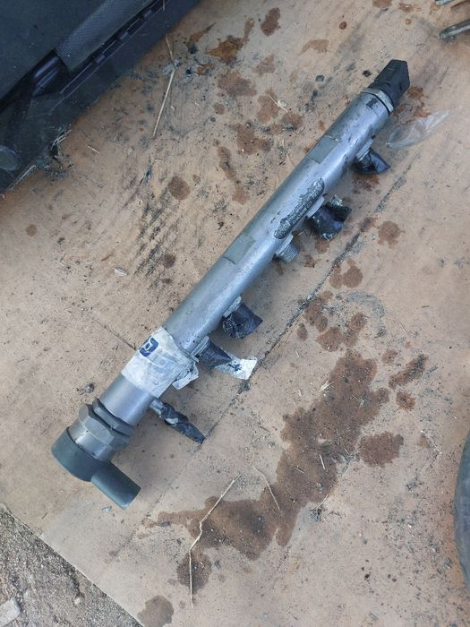 Горивна рейка Е90 е87 320д 120д n47 бмв  bmw 177кс