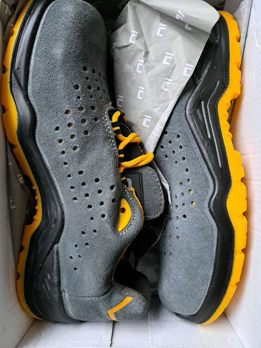 Incaltaminte protectie