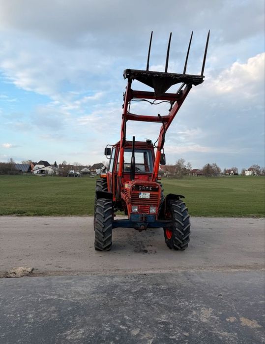 Tractor Same TIGER 100cp cu încărcător cupa+țepi pentru baloți+cauciucuri noi