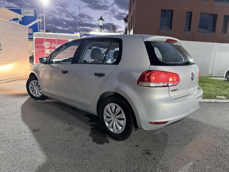 VOLKSWAGEN Golf 2012 — imagine 4