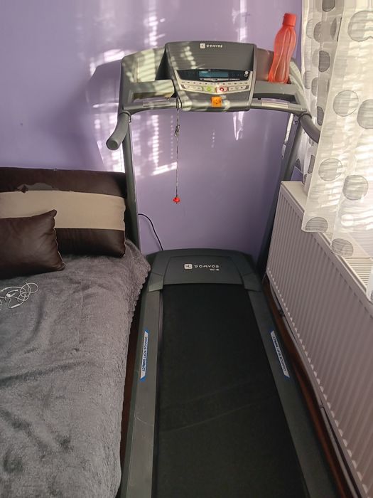 Електрическа бягаща пътека