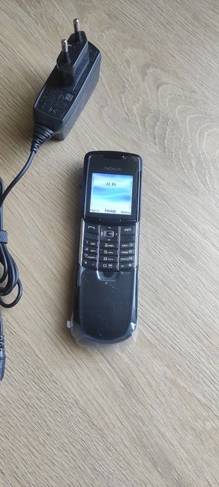 Телефон  Nokia 8800