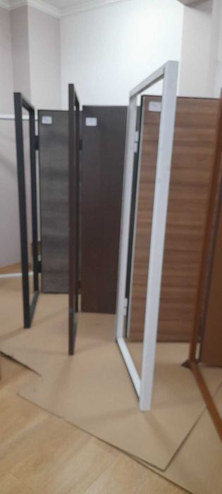 Входни Блиндирани Врати  **РАЗПРОДАЖБА**