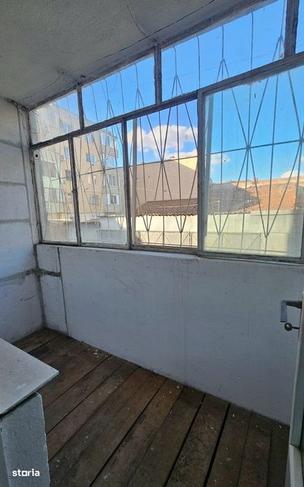 Apartament zona podgoria 2 camere