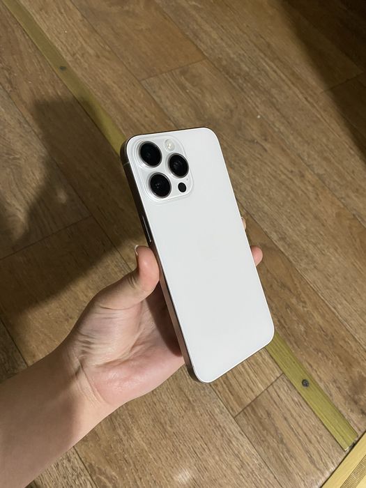 iPhone 15pro max 256гб 81%Аккумулятор