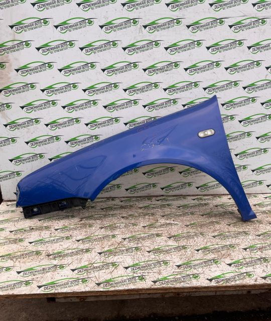 Aripa fata stanga Volkswagen VW Golf a 4-a generatie