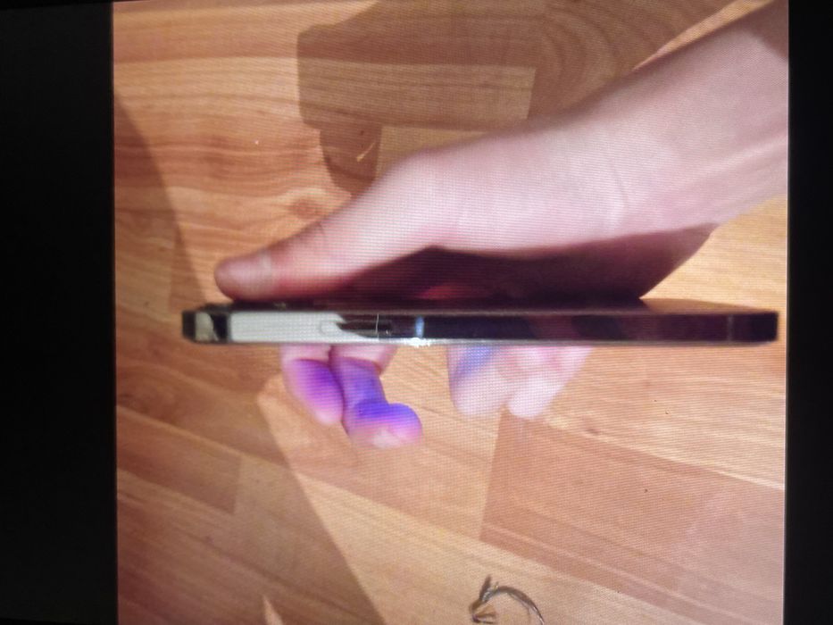 Продаю айфон 12 про