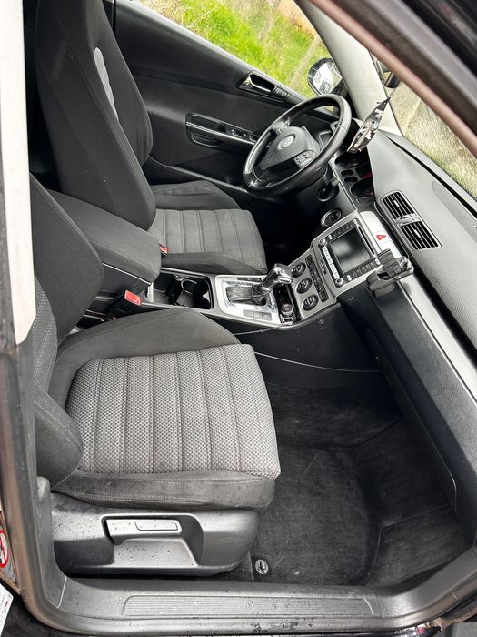 Volkswagen Passat B6 2.0 TDI – Automat, Îngrijit