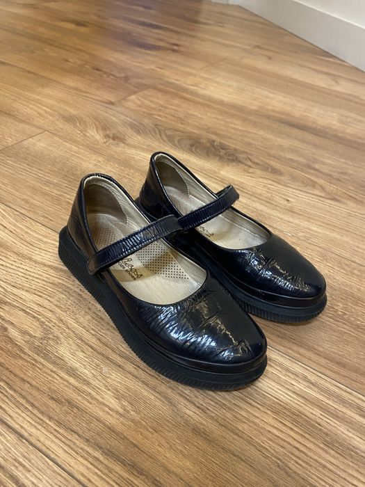 Продам туфли Tiflani для девочек 31