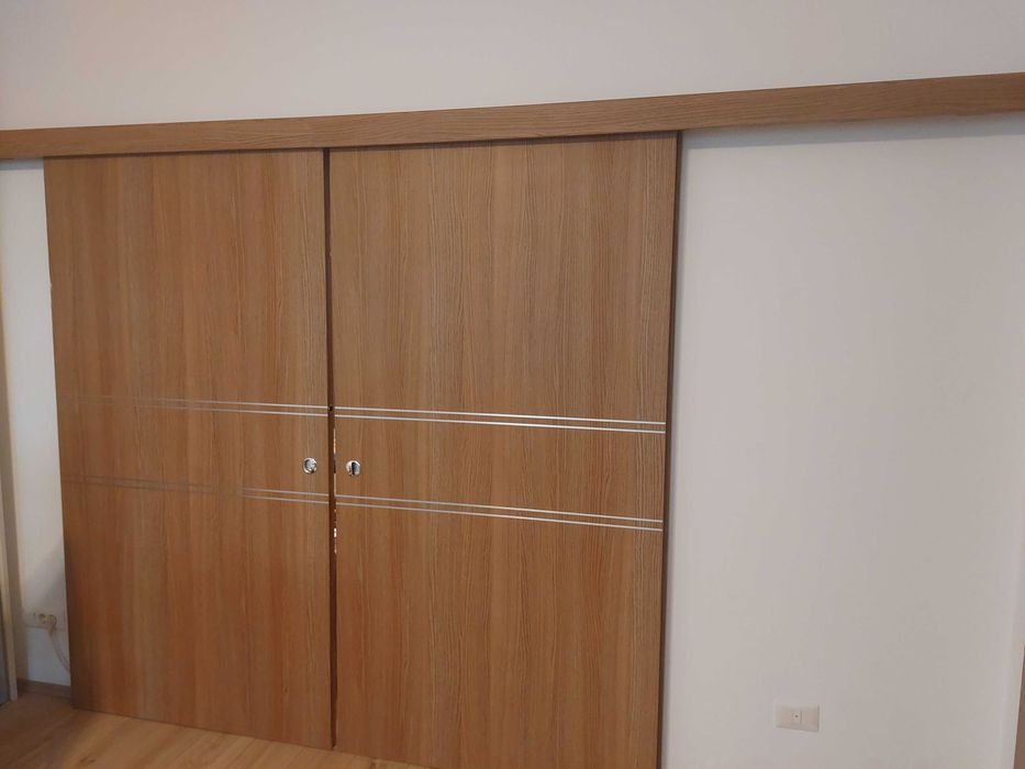 Vand set usi glisante pt casa