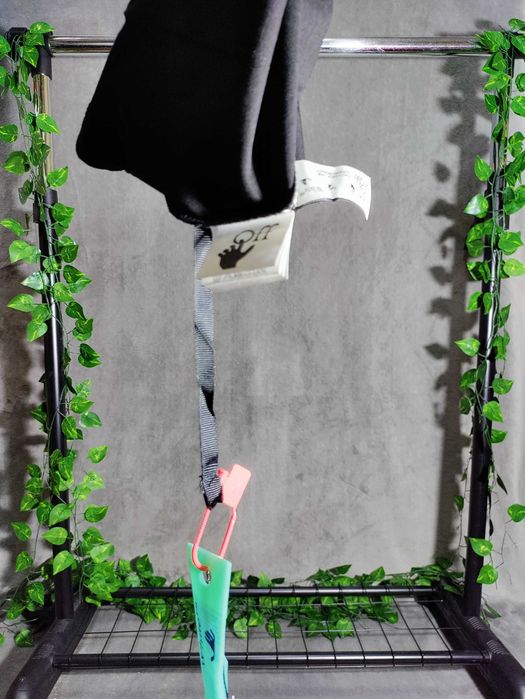 Tricou Off-White marimea M