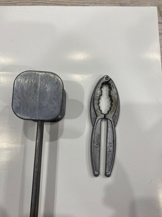 Орехокол ссср целый