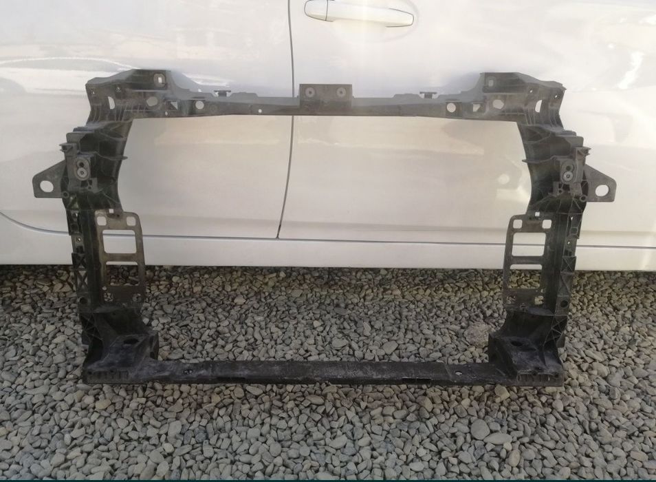 Trager VW Touareg CR 2019/2020/2021/2022/2023/2024