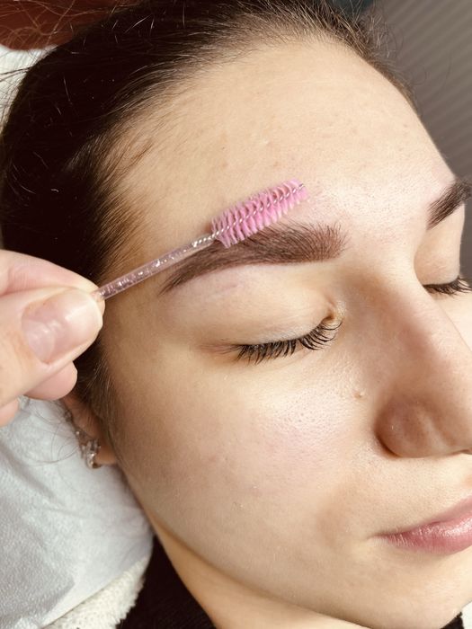 Pensat si vopsit sprancene- rezultate naturale