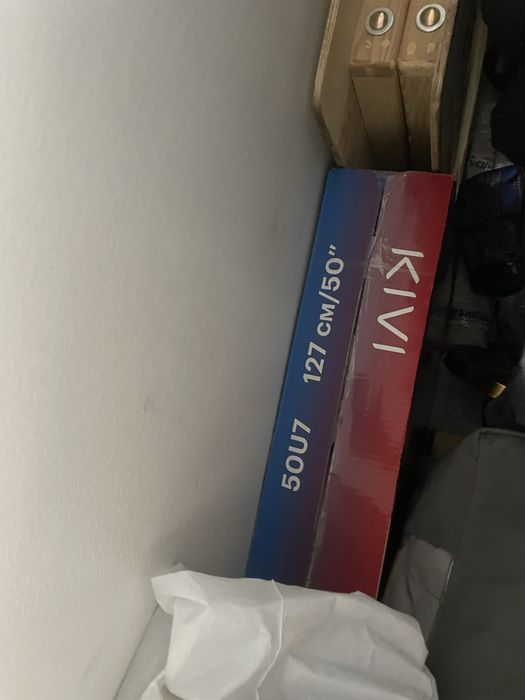 Продам новый телевизор Kivi 127