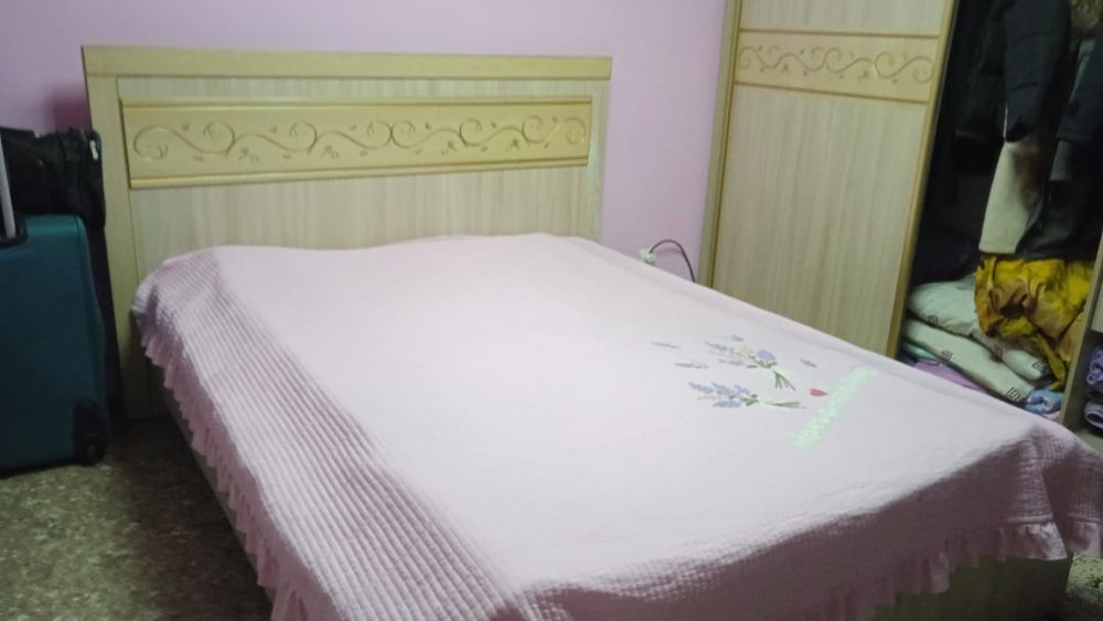 Хороший Спальный Гарнитур