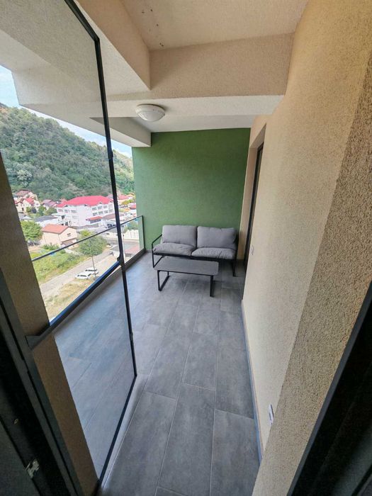 Apartamente 2 camere de inchiriat, bloc nou, zona Zavoi