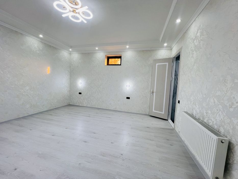 Farg’ona sh sadvin savxozdan ikki sotixli xovli uy sotiladi