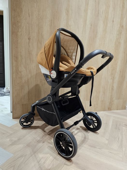 Детская коляска 3в1