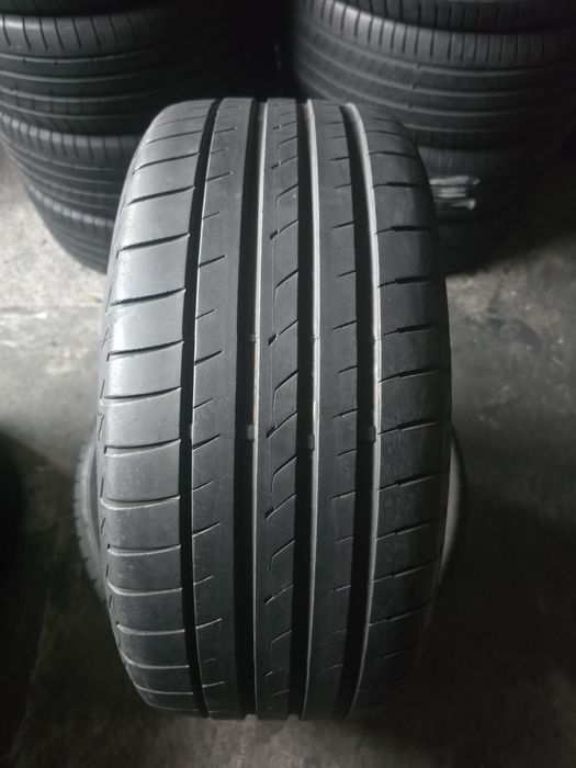 Firestone 225/40 R18 92Y vară