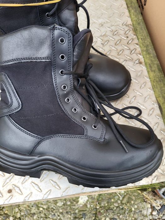 Bocanci  de armata ,interventie piele  nr 42