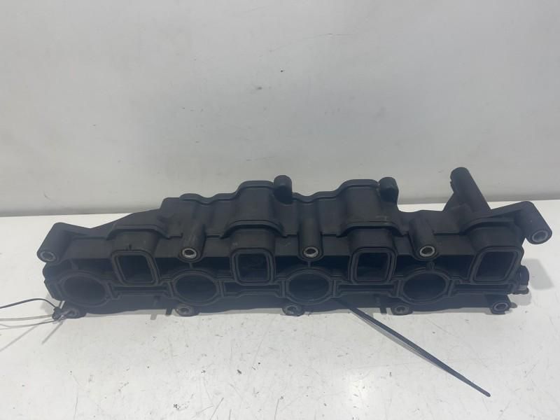 Galerie admisie dreapta Audi A8 4E D3 057129712G 4.2 tdi