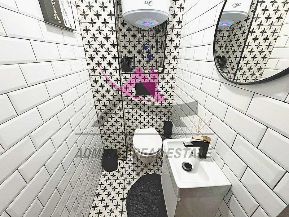 Продава се Тристаен апартамент в Варна, Конфуто - 90 кв.м за 2167 €/кв.м - Снимка #9