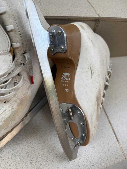 Профессиональные коньки Edea Overture