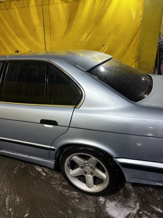 Продам Бмв е34 в хорошем состоянии