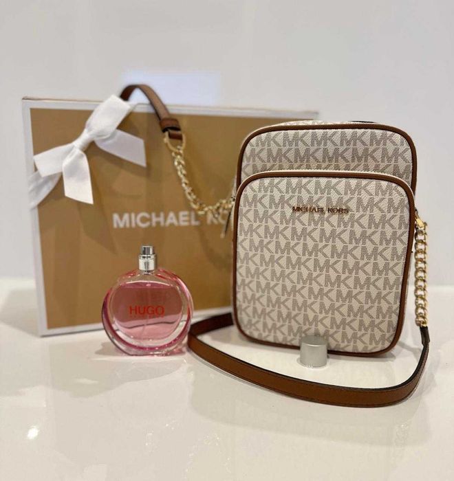 Michael Kors чанта Jet Set Travel