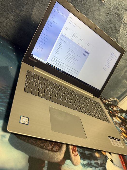 Laptop Lenovo Ideapad , i3-7th/8GB/512SSD , In stare buna !
