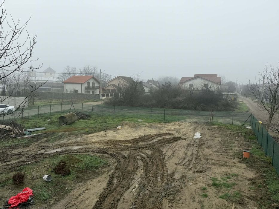 Teren in Braniste Intravilan de vanzare (3 min de Craiova)