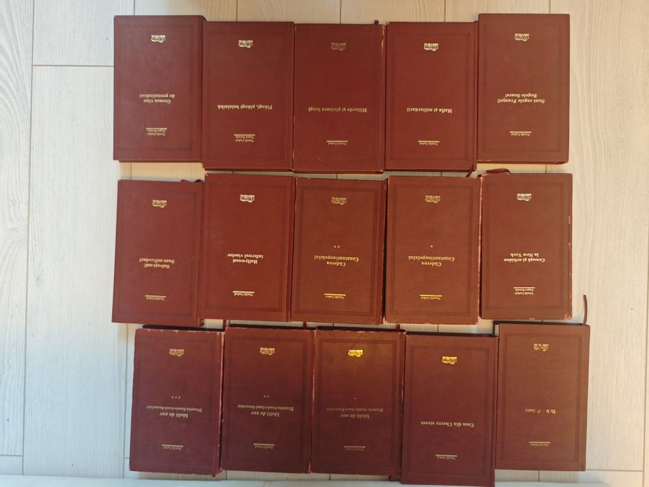 Set Vintila Corbul, Adevărul de lux, 22 vol, RARITATE