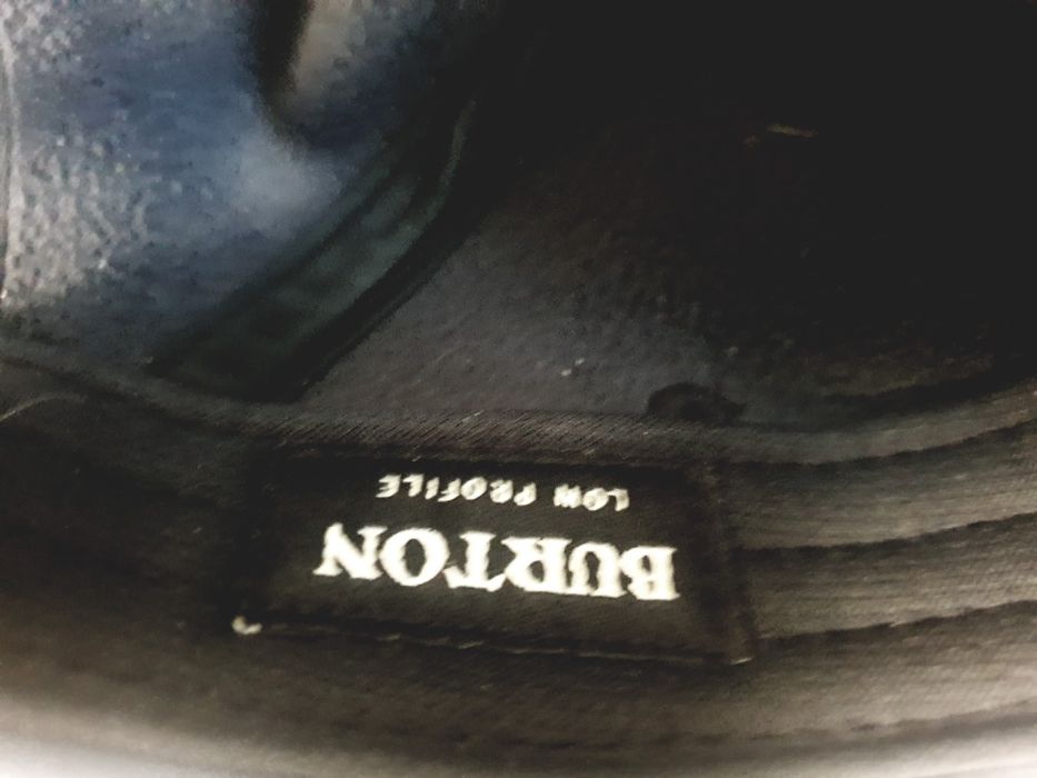 Sapca Burton impecabilă