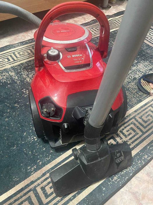 Пылесос Bosch Series6 BGS412234A 220w