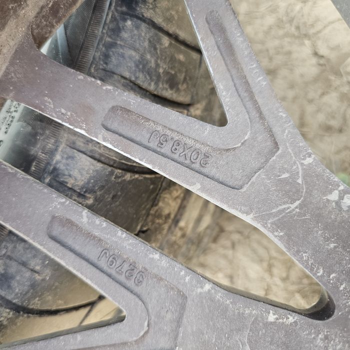 Джанти 20 ски спорт пакет 8.5j предни на 10j задни  ет25