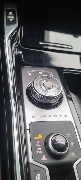 Kia Sorento 2024 yil