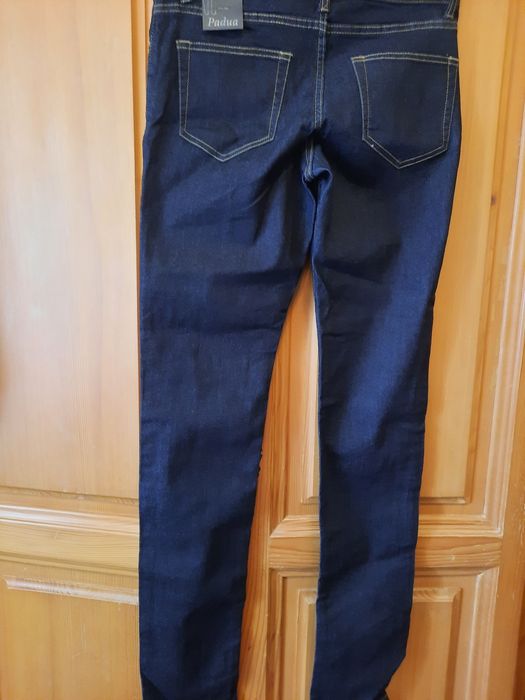 Blugi noi Zero mărimea 38
