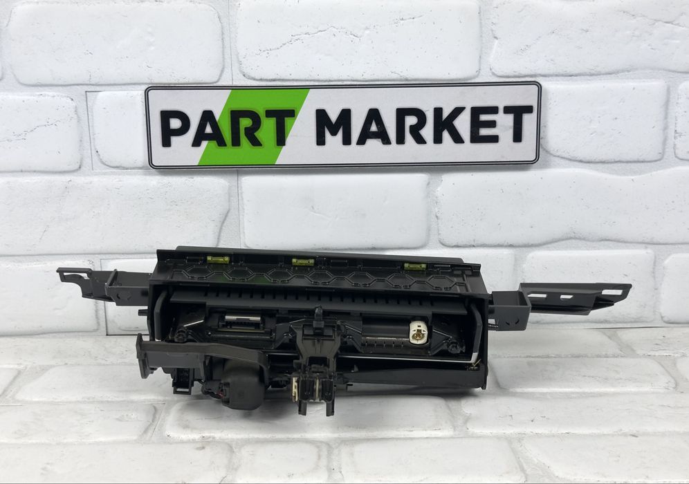Дисплей навигация AUDI A6 A7 4G 4G2919601Q Десен волан