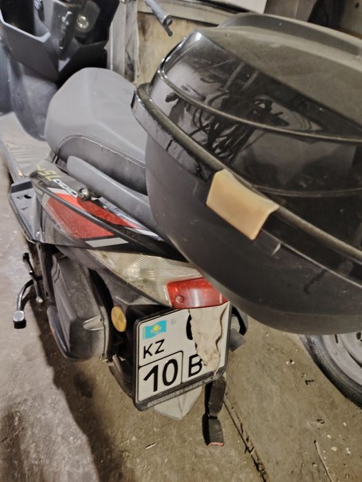 Продам скутер 120куб