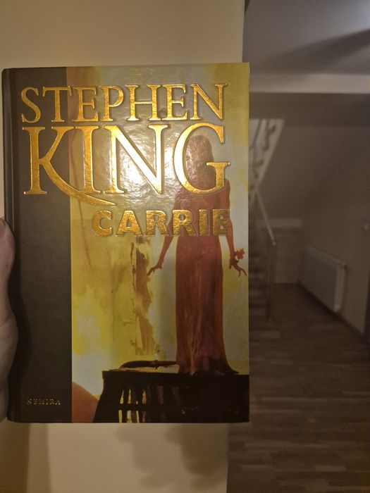 Carrie(cartonata) Stephen King