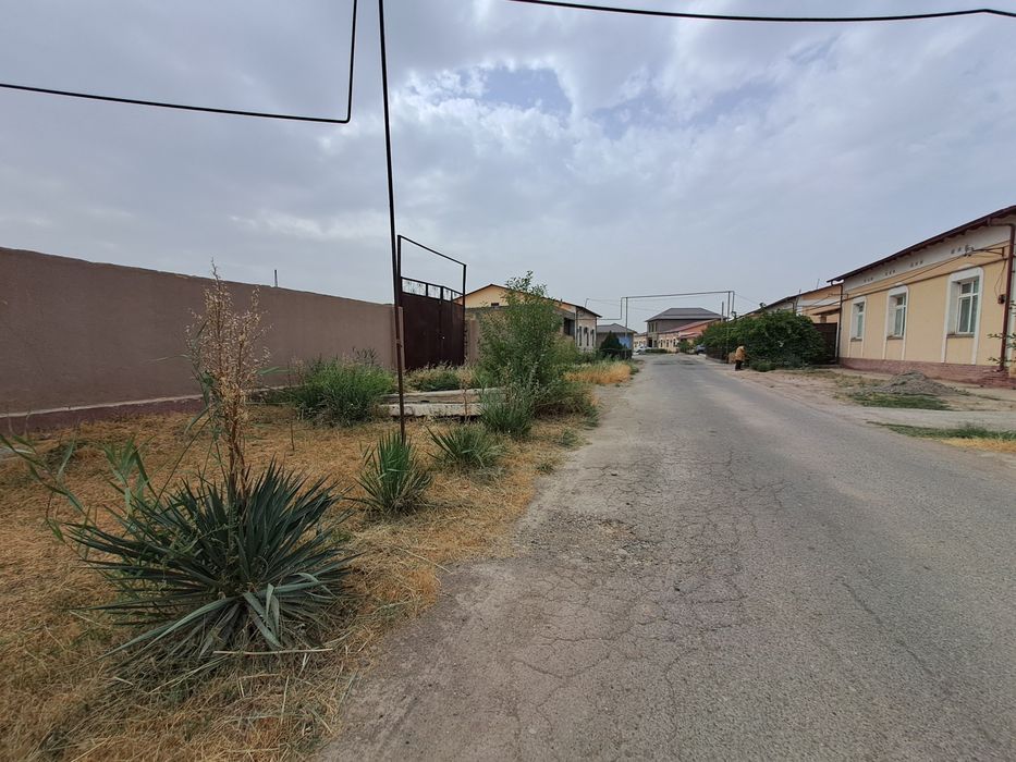 Fundament qoʻyilgan Yer sotiladi
