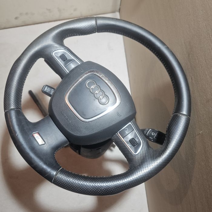 Волан за ауди със пера и бег .