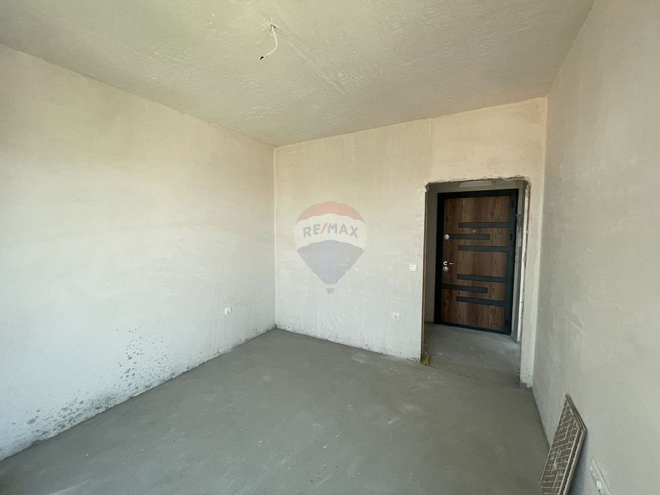 Продава се Тристаен апартамент в Варна, Аспарухово - 91 кв.м за 1429 €/кв.м - Снимка #3