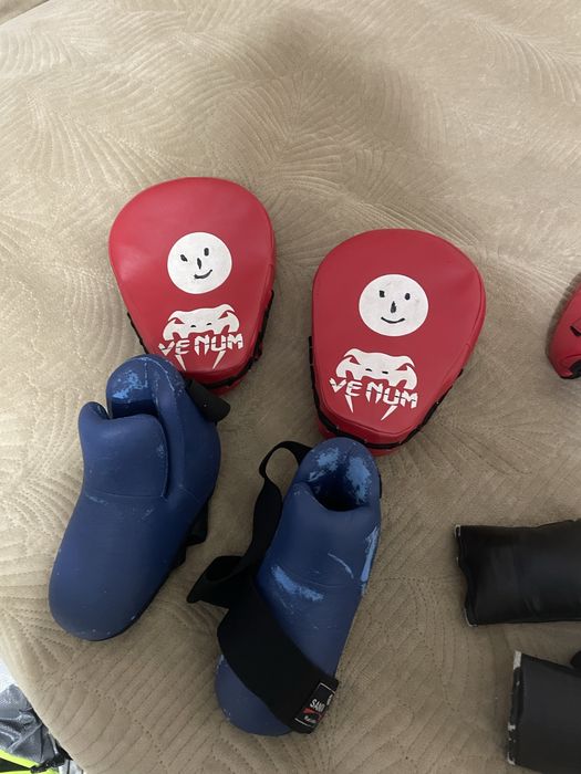 Перчатки и лапы для кимоно