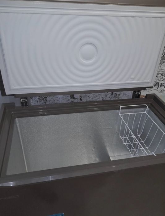 Продам морозильную камеру